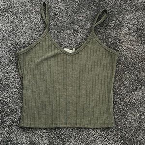 army green tank top cropped